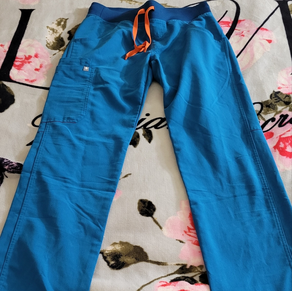 Figs kade cargo pants xs